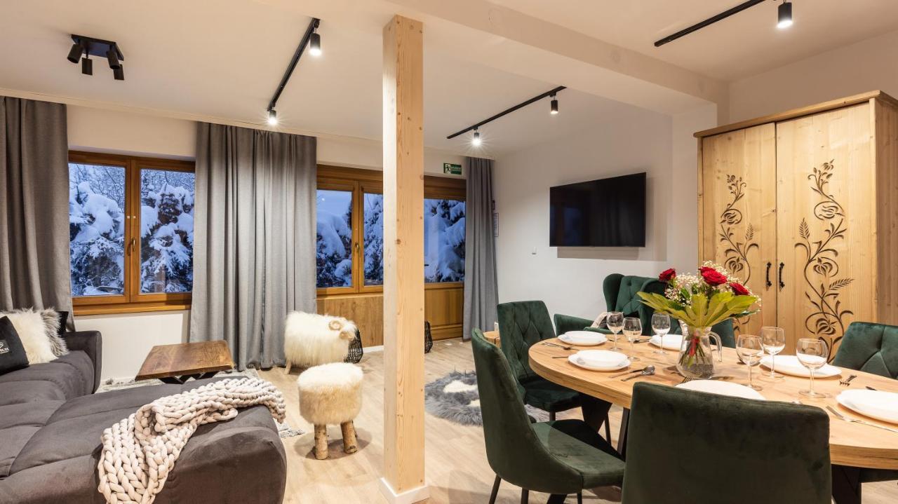 Aparthotel Delta Top كوشتيليسكا المظهر الخارجي الصورة