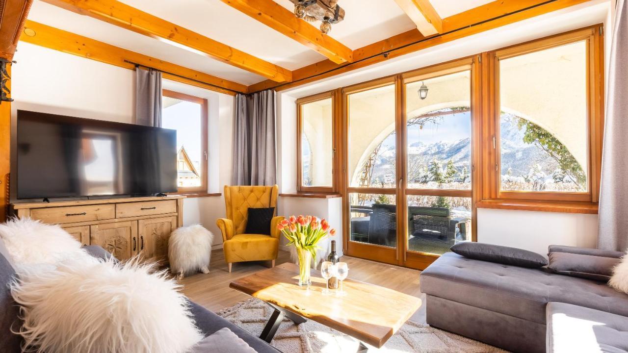 Aparthotel Delta Top كوشتيليسكا المظهر الخارجي الصورة